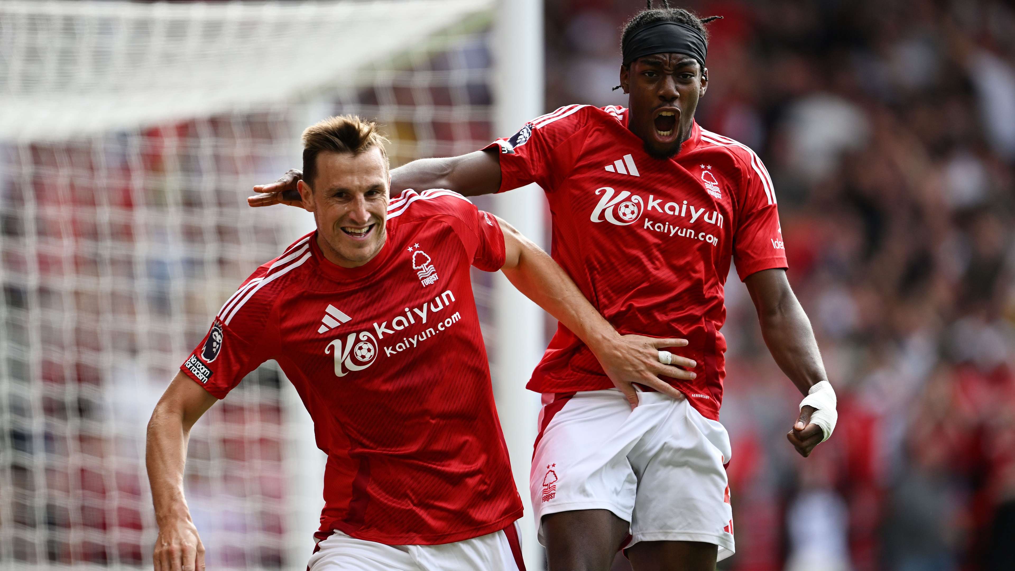 烈的比赛瞬 烈的比赛瞬