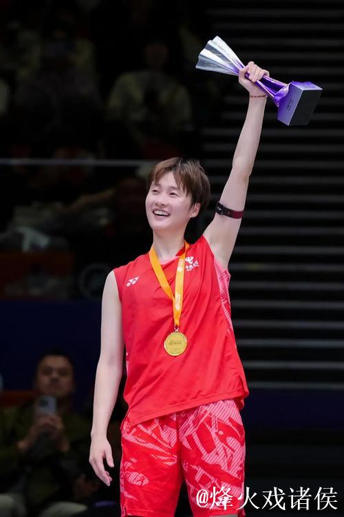 王祉怡2-1逆转陈雨菲 首夺全运会羽毛球女单金牌